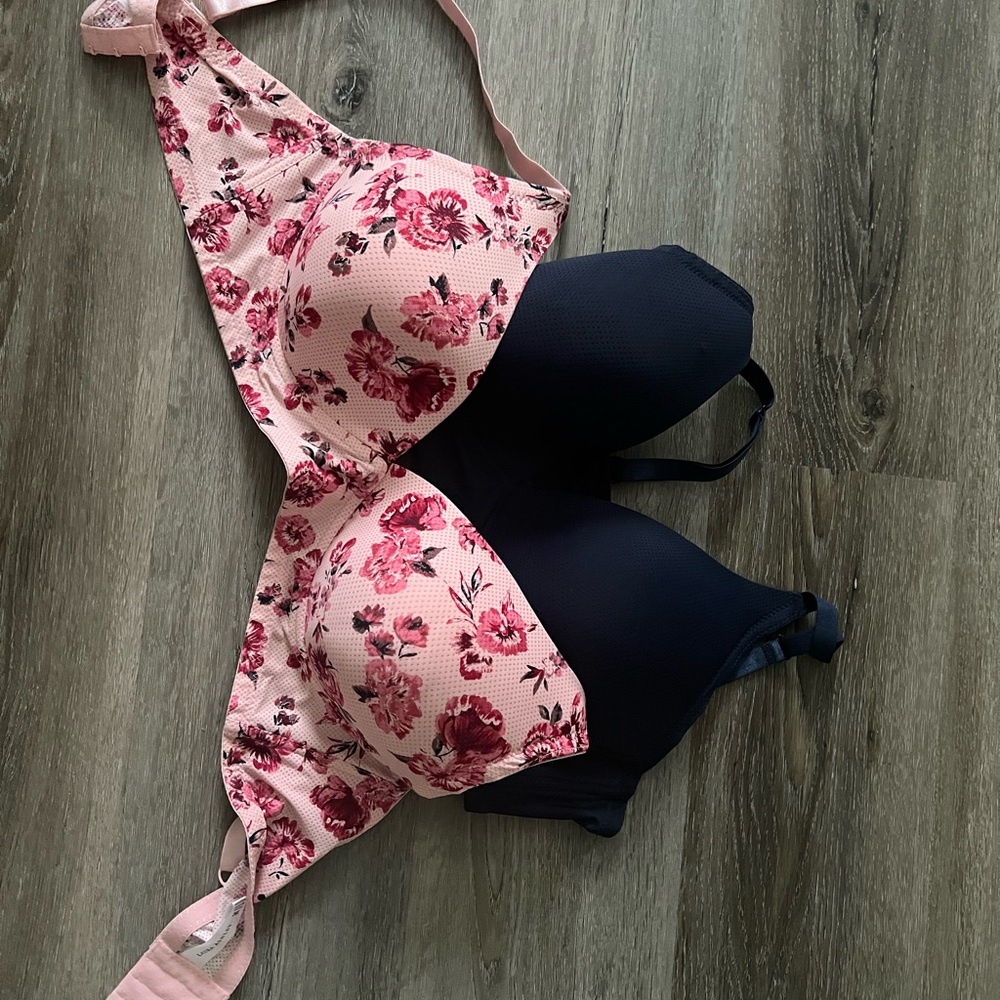Set of 2 Laura Ashley 38C bras - never worn
